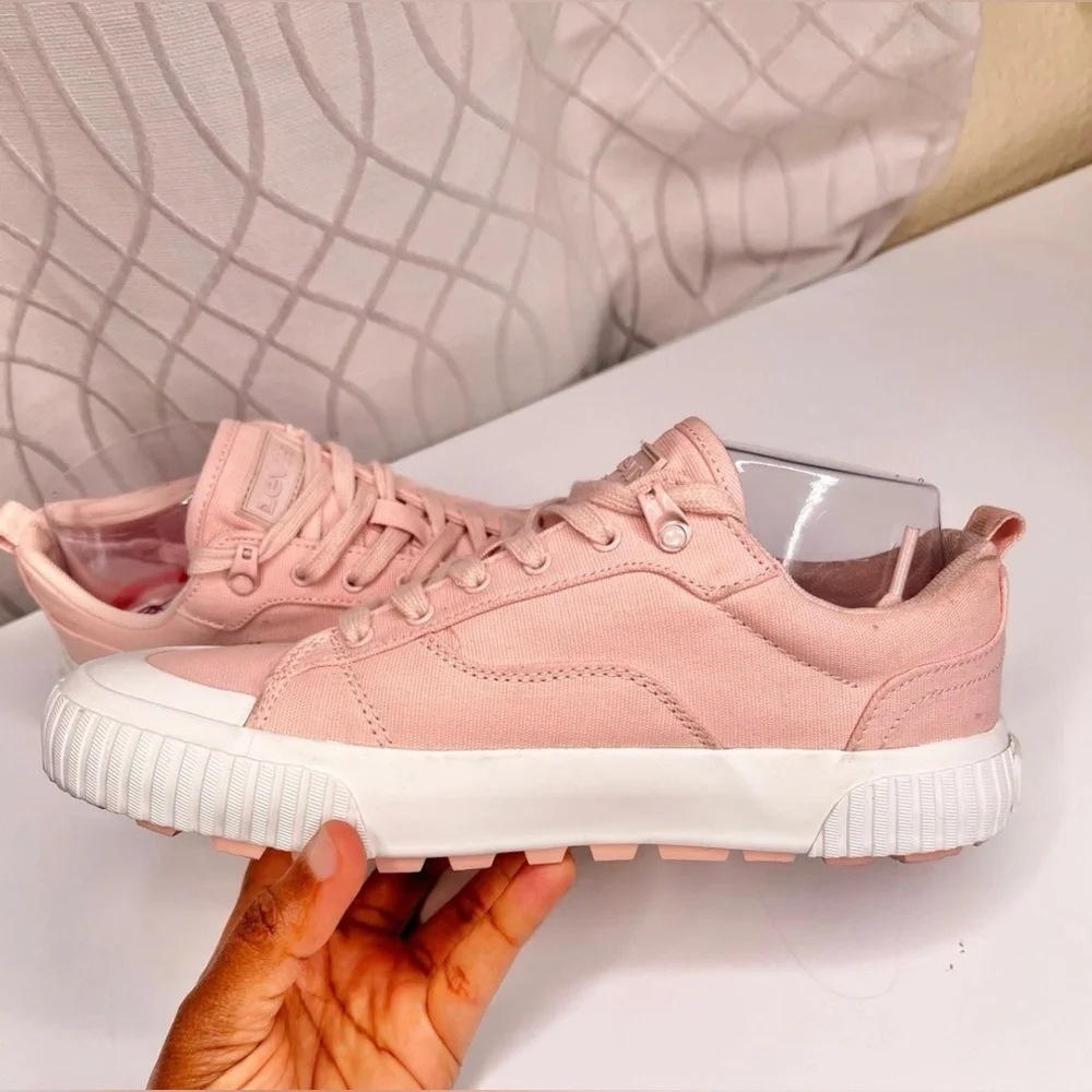 Levi’s Women’s Emma Platform Sneakers Size  8 Pink - Picture 4 of 10
